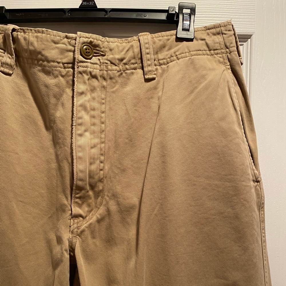 abercrombie khaki pants